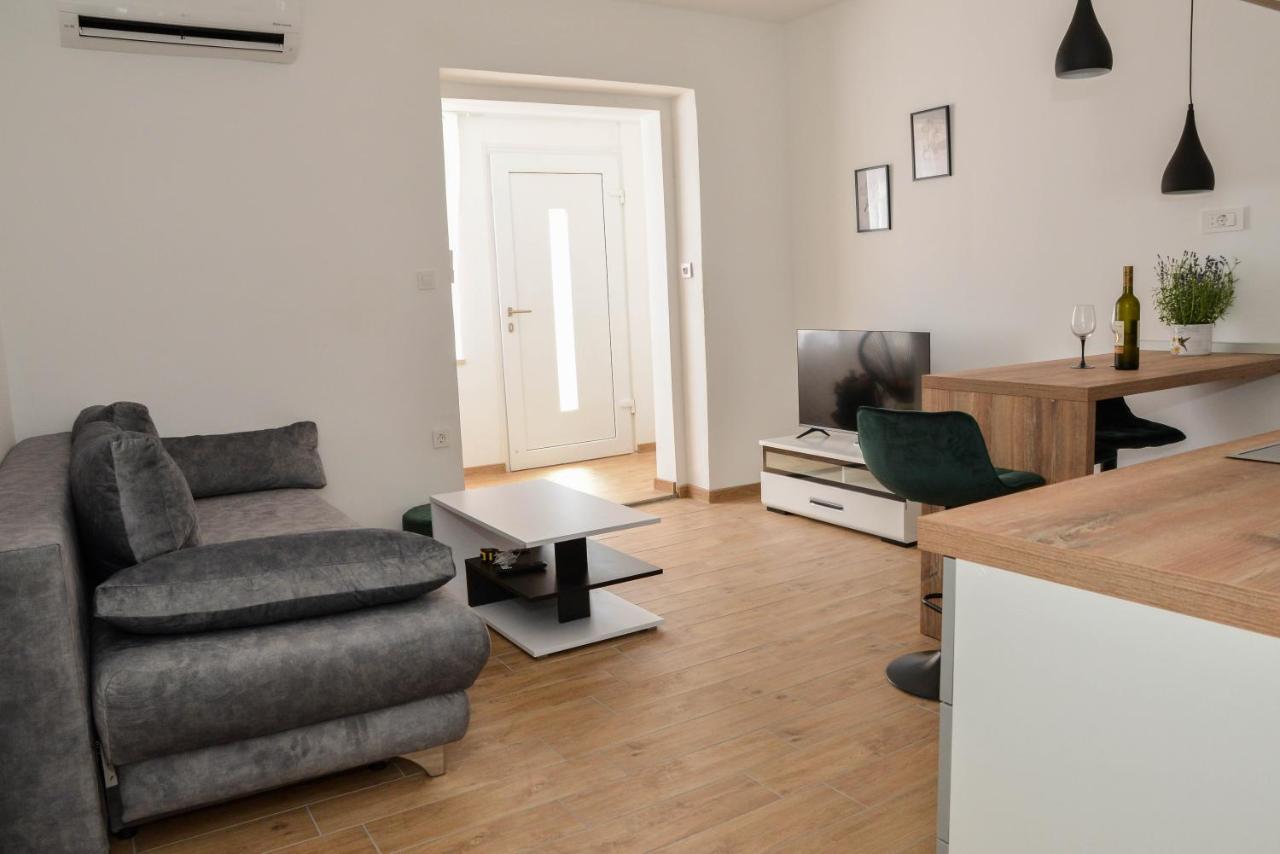 Apartman Nina 3 Zadar Exteriör bild